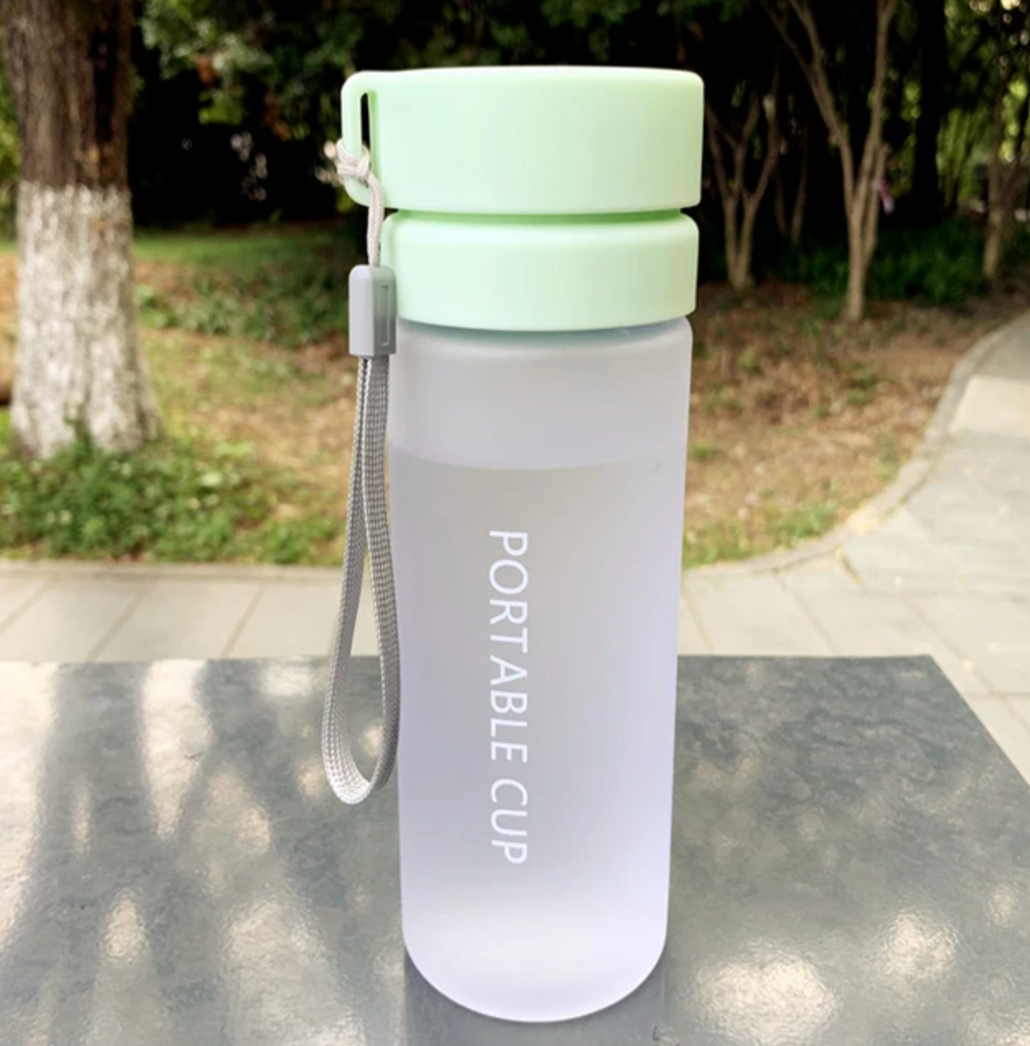 100 Kunststoff Trinkflaschen je 600ml | Werbeartikel zertifiziert und BPA free